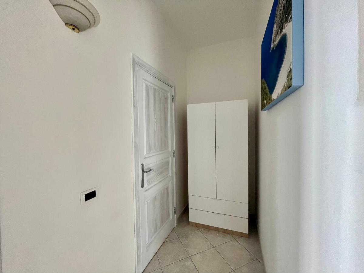 Casa Vacanze Mariafrancesca イスキア島 エクステリア 写真