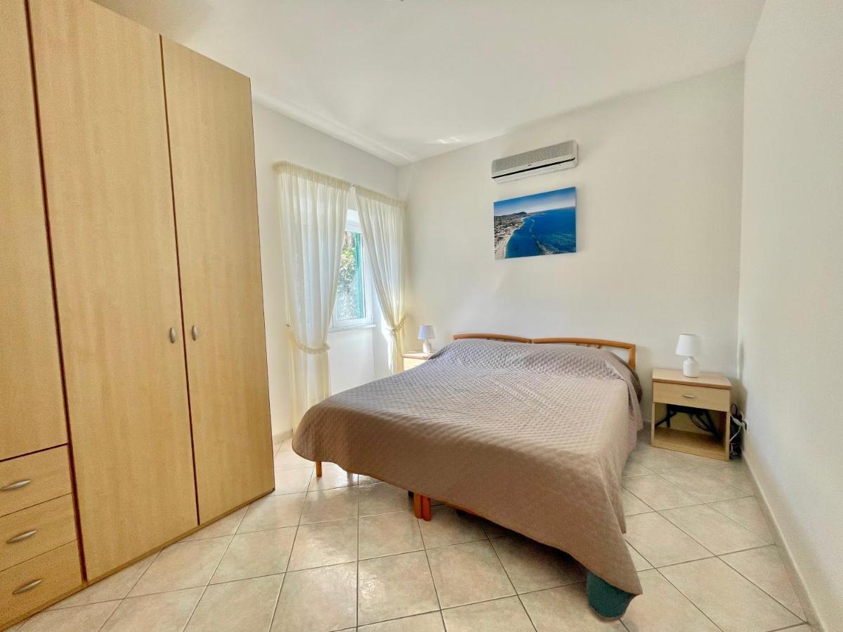 Casa Vacanze Mariafrancesca イスキア島 エクステリア 写真