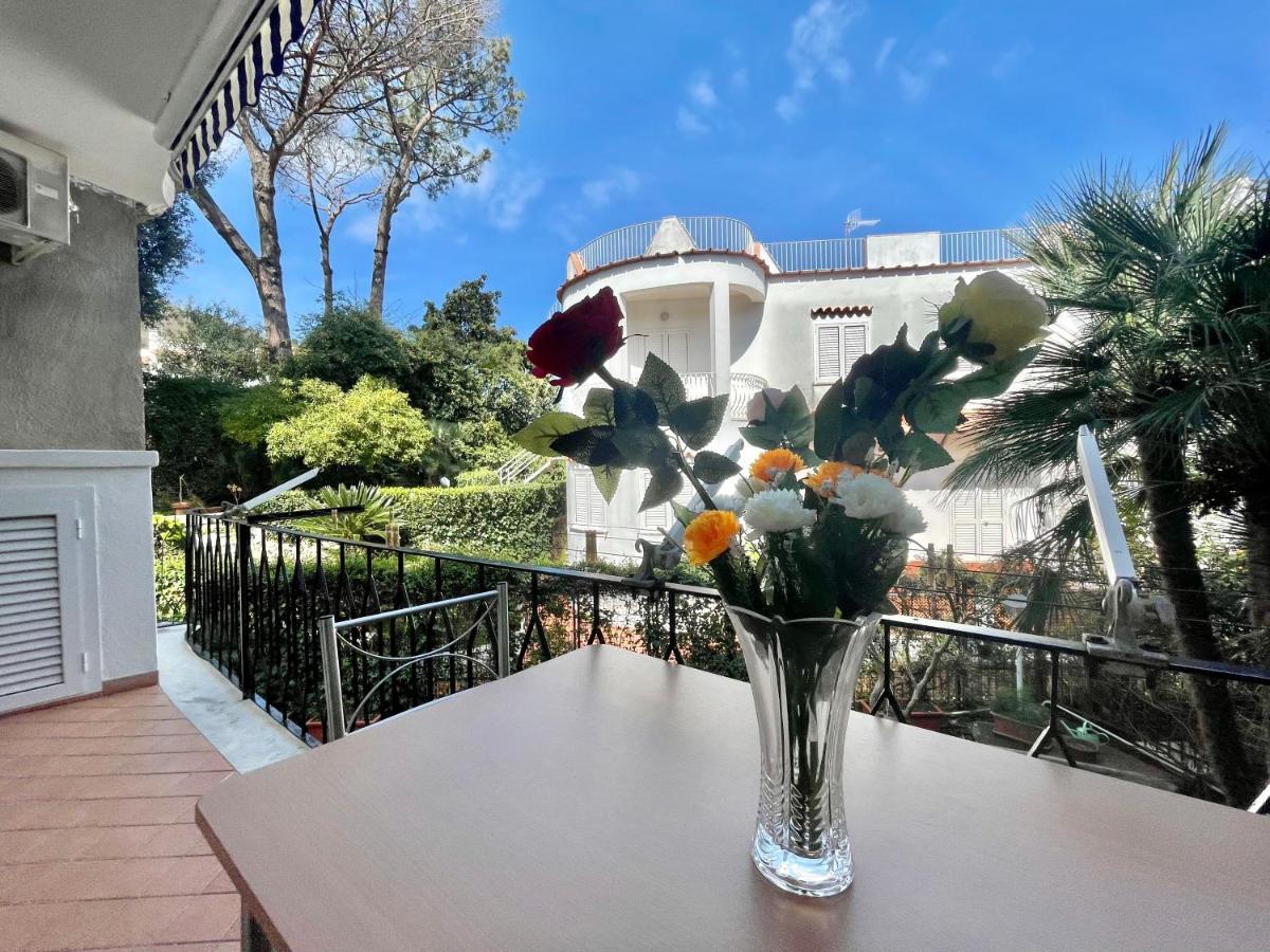 Casa Vacanze Mariafrancesca イスキア島 エクステリア 写真